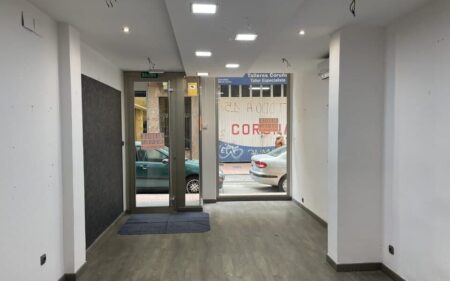 La Via 18-20 local izquierda