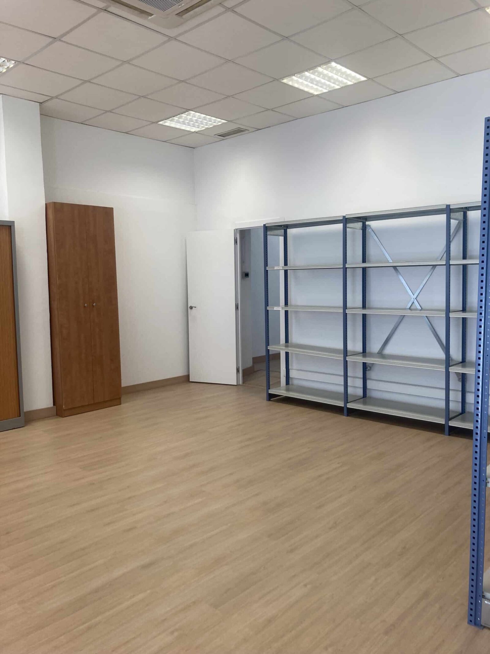 Alquiler local Zaragoza Tobazo